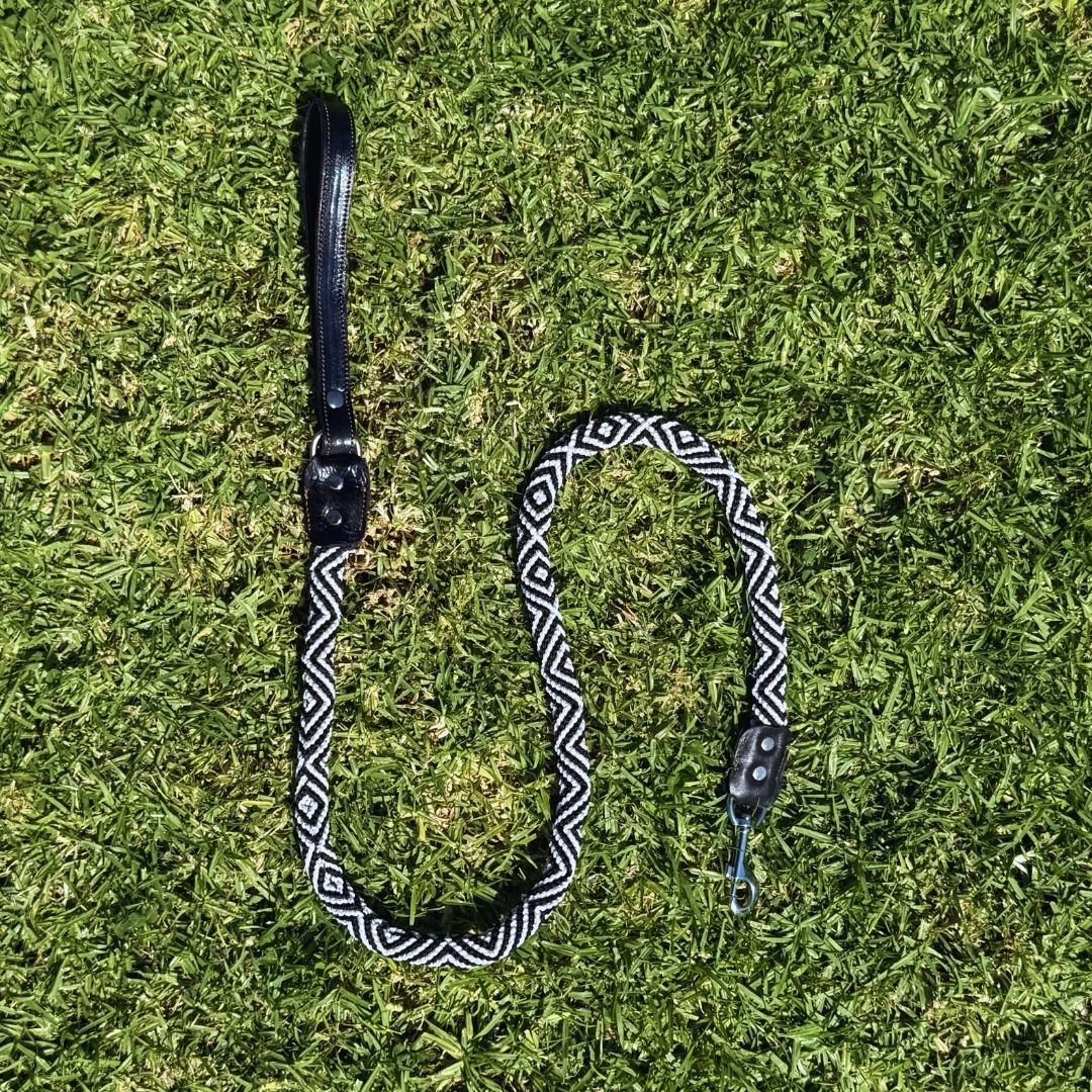 Equilibrio Equinox Handcrafted Dog Leash Round