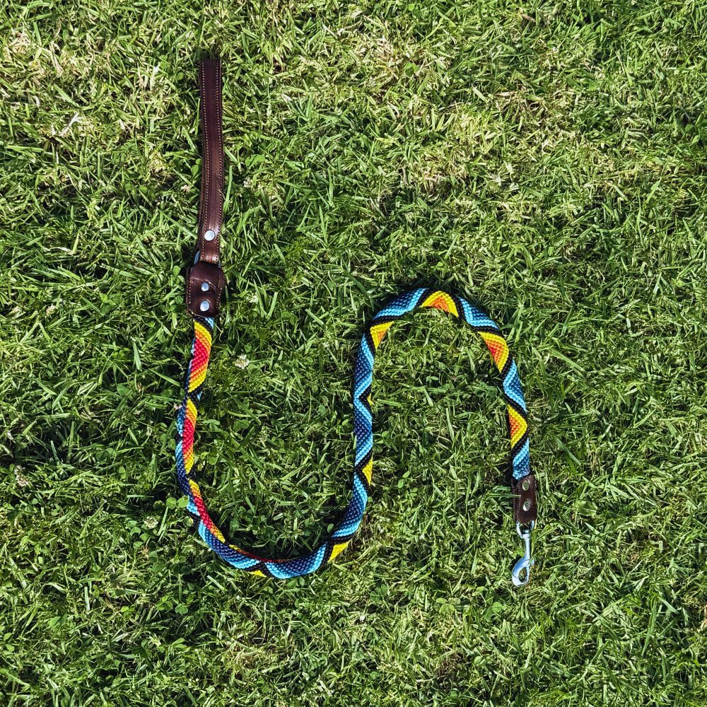 Armonia Astral Handcrafted Dog Leash Round