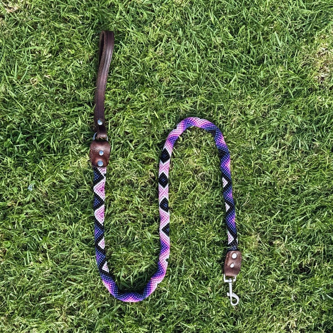 Aurora Charmosa Handcrafted Dog Leash Round