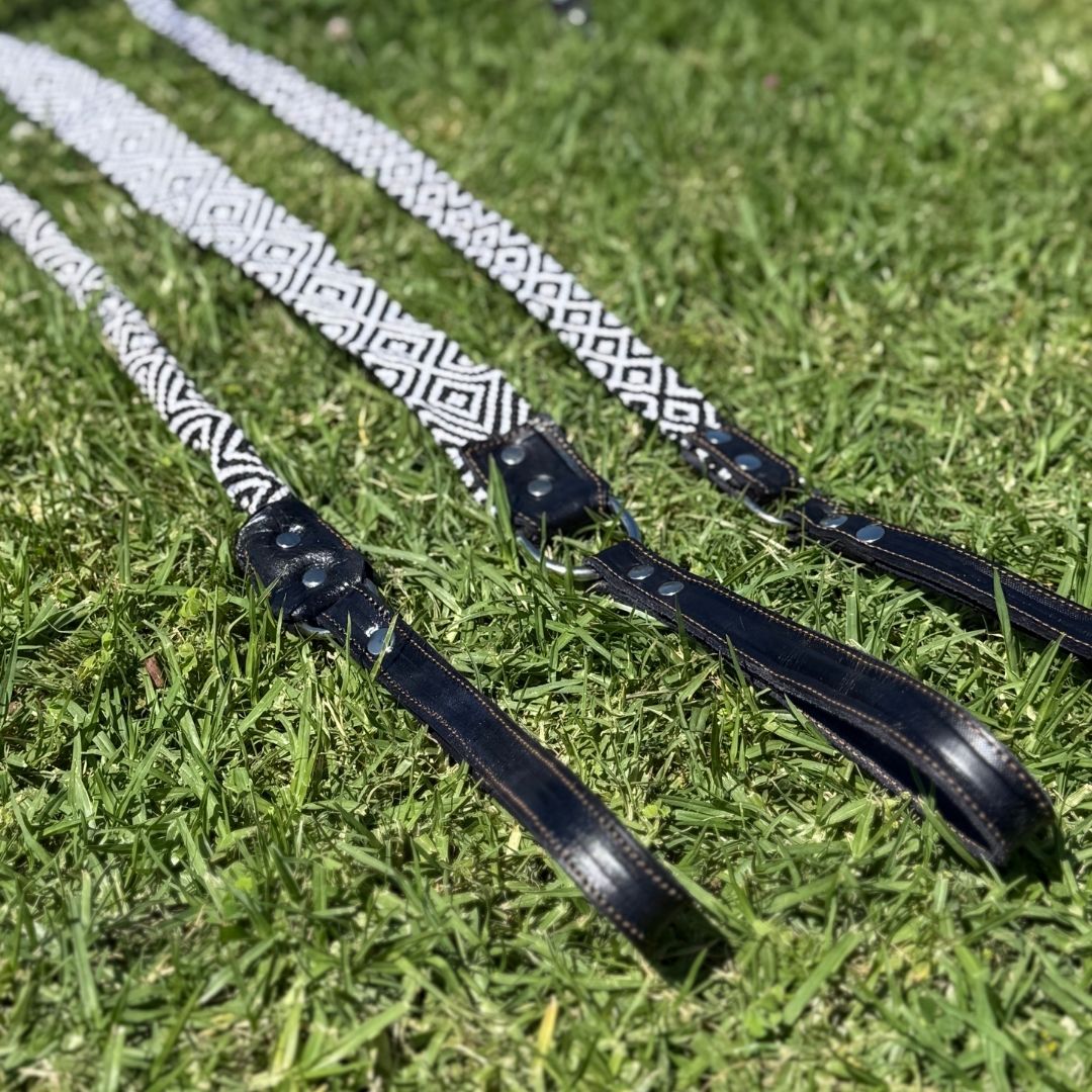 Equilibrio Equinox Handcrafted Dog Leashes Black and White